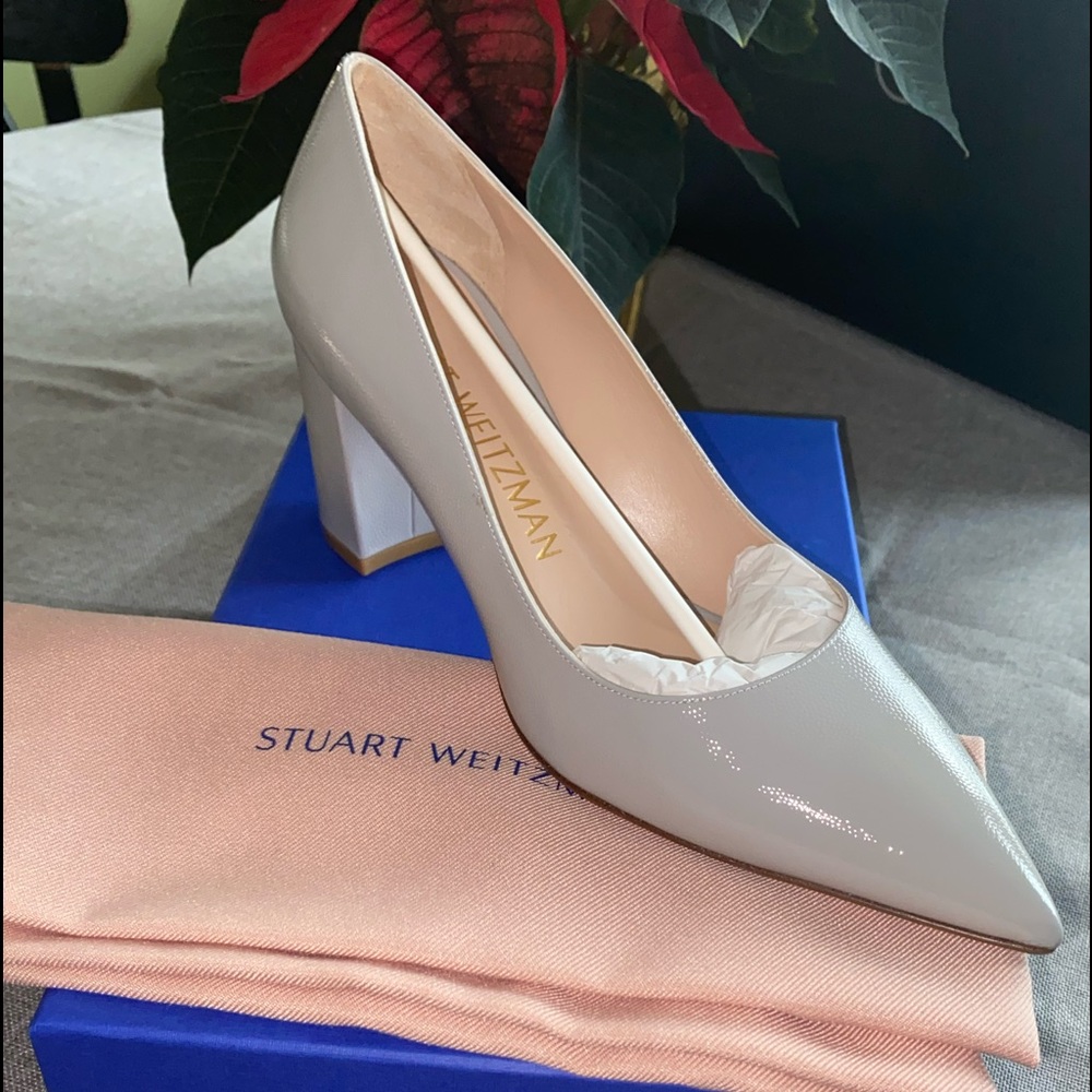 Stuart Weitzman Glossy Pointed Toe Block Heel Pumps in Light Gray